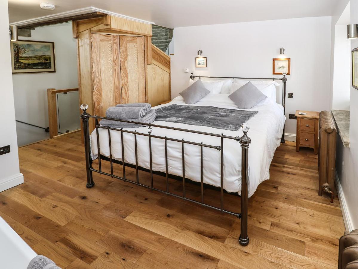 Ha'Penny Cottage ホルムファース エクステリア 写真