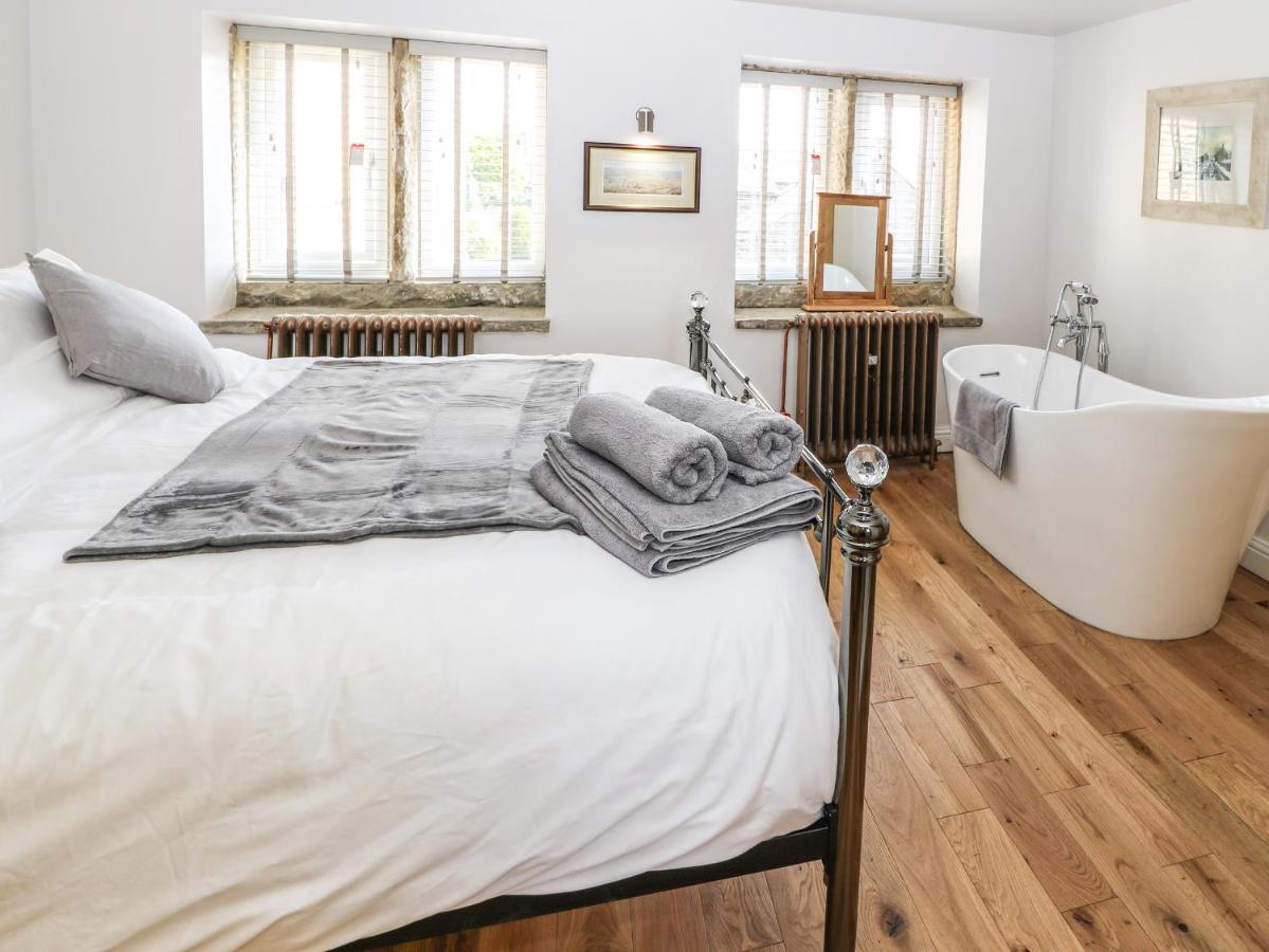 Ha'Penny Cottage ホルムファース エクステリア 写真