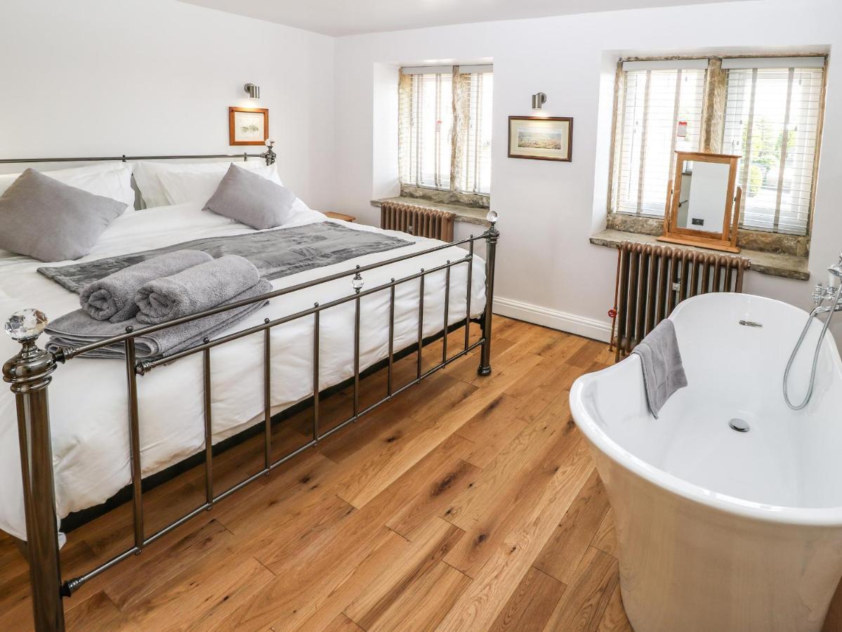 Ha'Penny Cottage ホルムファース エクステリア 写真